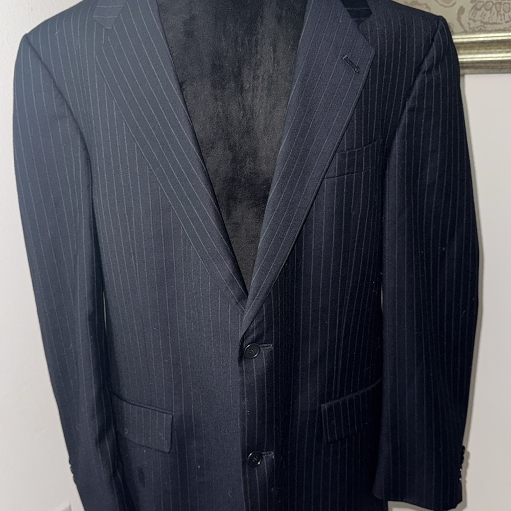 Daniel Cremieux Collection dark blue pin stripe two button front blazer Sz 42L
